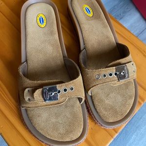 Dr. Scholls Original suede sandals